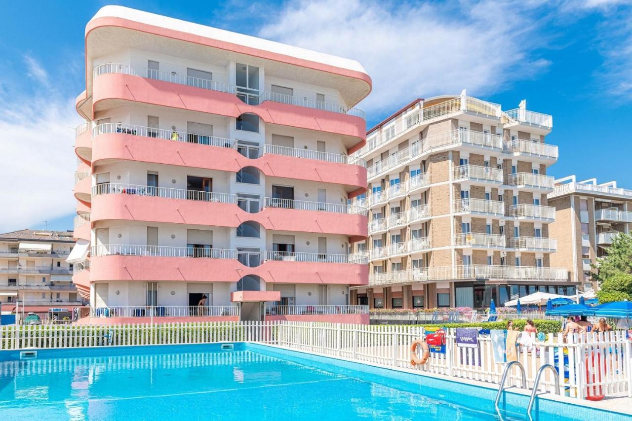 Apollo Apartment Lido di Jesolo Exterior photo